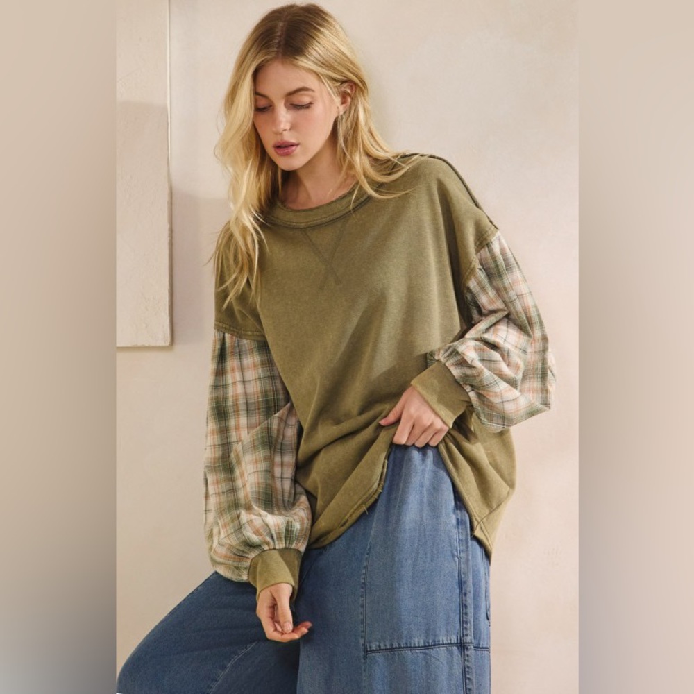 Sage + Fig Olive Pullover with Plaid Balloon Sleeves - Picture 2 of 7
